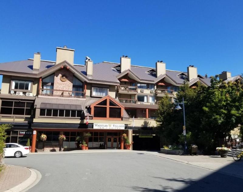 Whistler Village Inn & Suites Extérieur photo